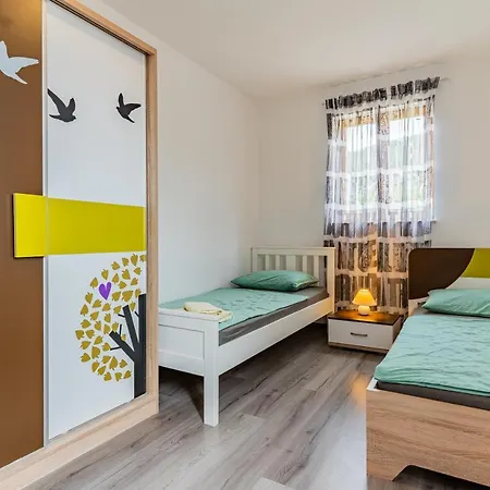 Apartamento Livia Cres
