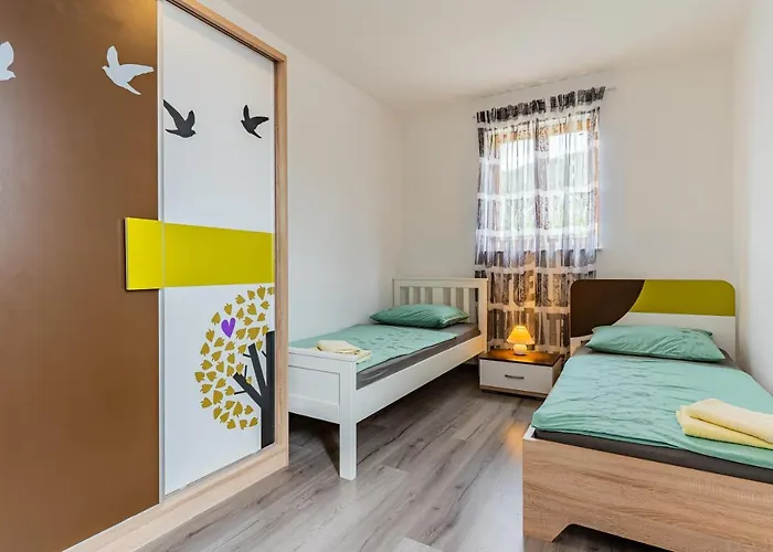 Apartment Livia Cres